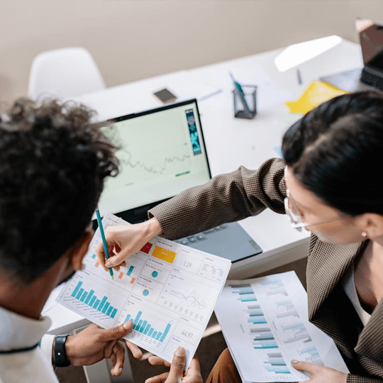 Wertbundor team van crypto-investeringsexperts